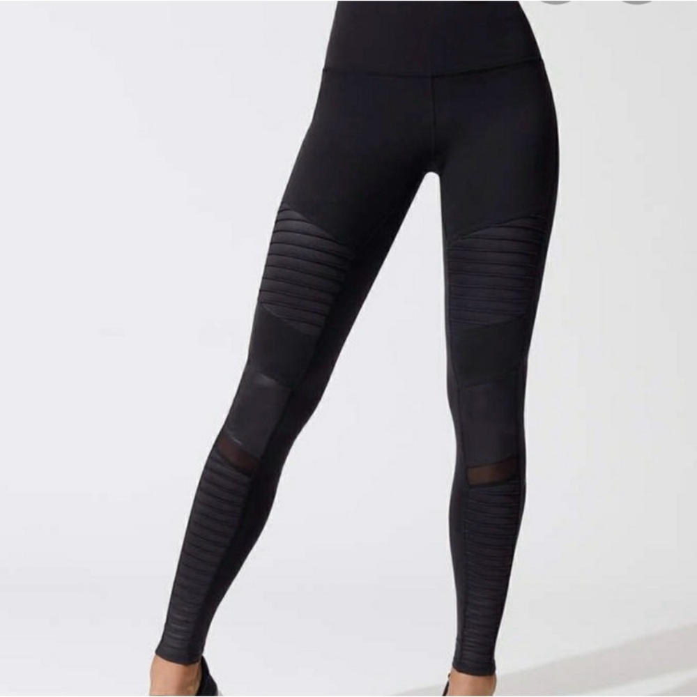 Alo Yoga Moto Leggings